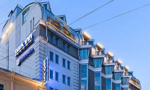 هتل کاسموس نوسکی سنت پترزبورگ